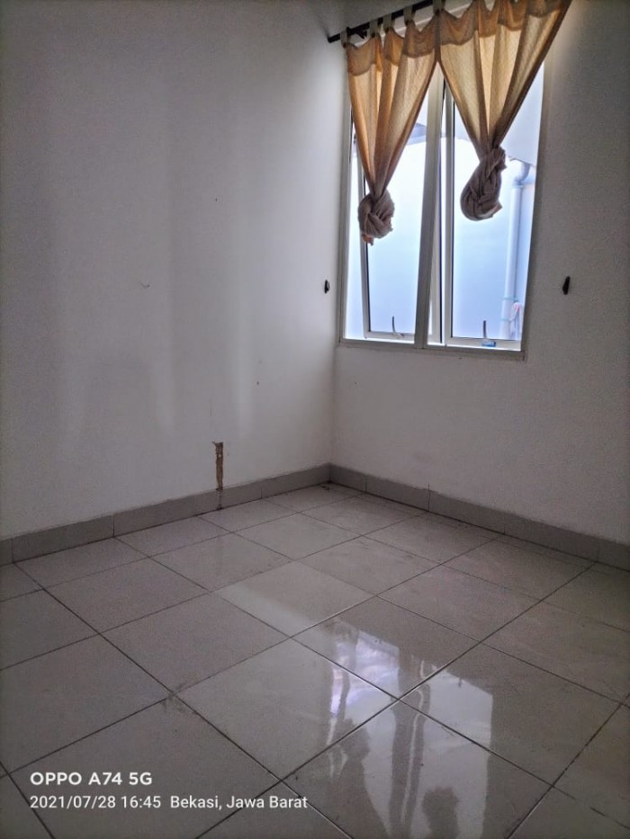 Rumah disewakan di Ivory Lippo CIkarang